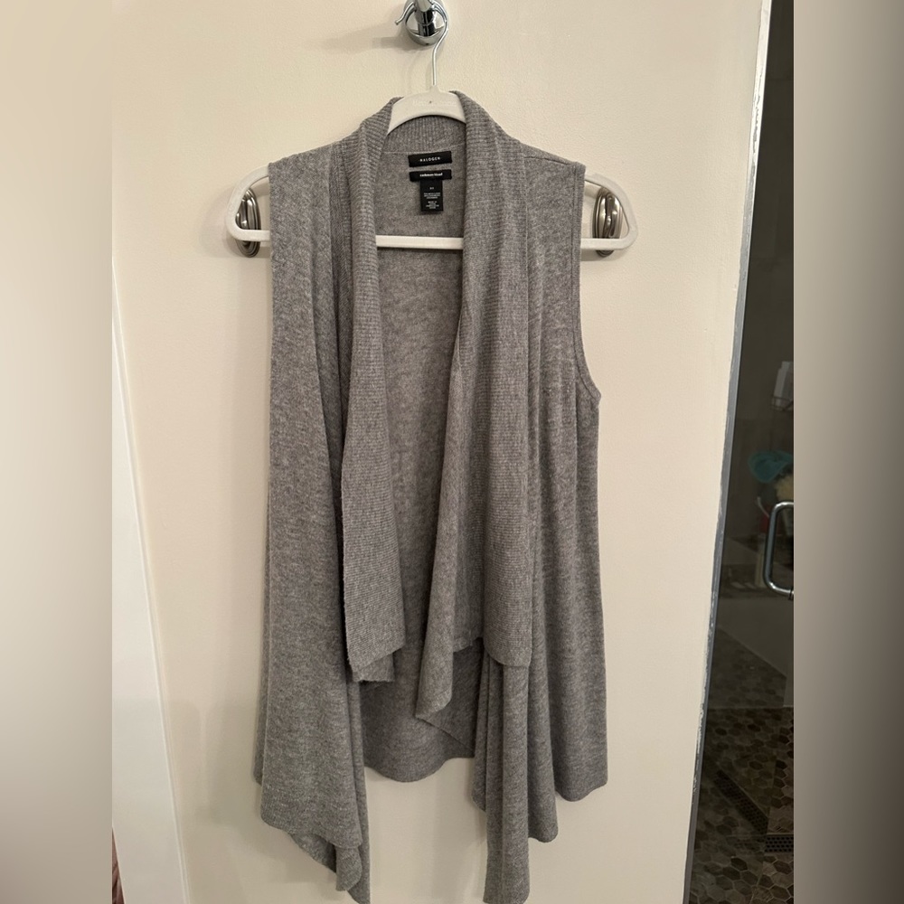 Halogen cashmere blend sweater vest